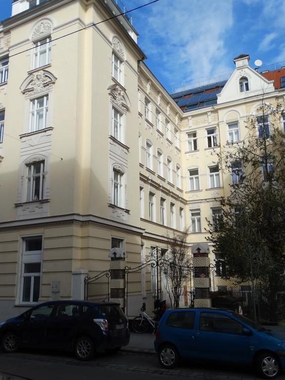 Jugendstil Garconniere Apartment Vienna Room photo